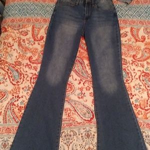 Boot cut jeans
